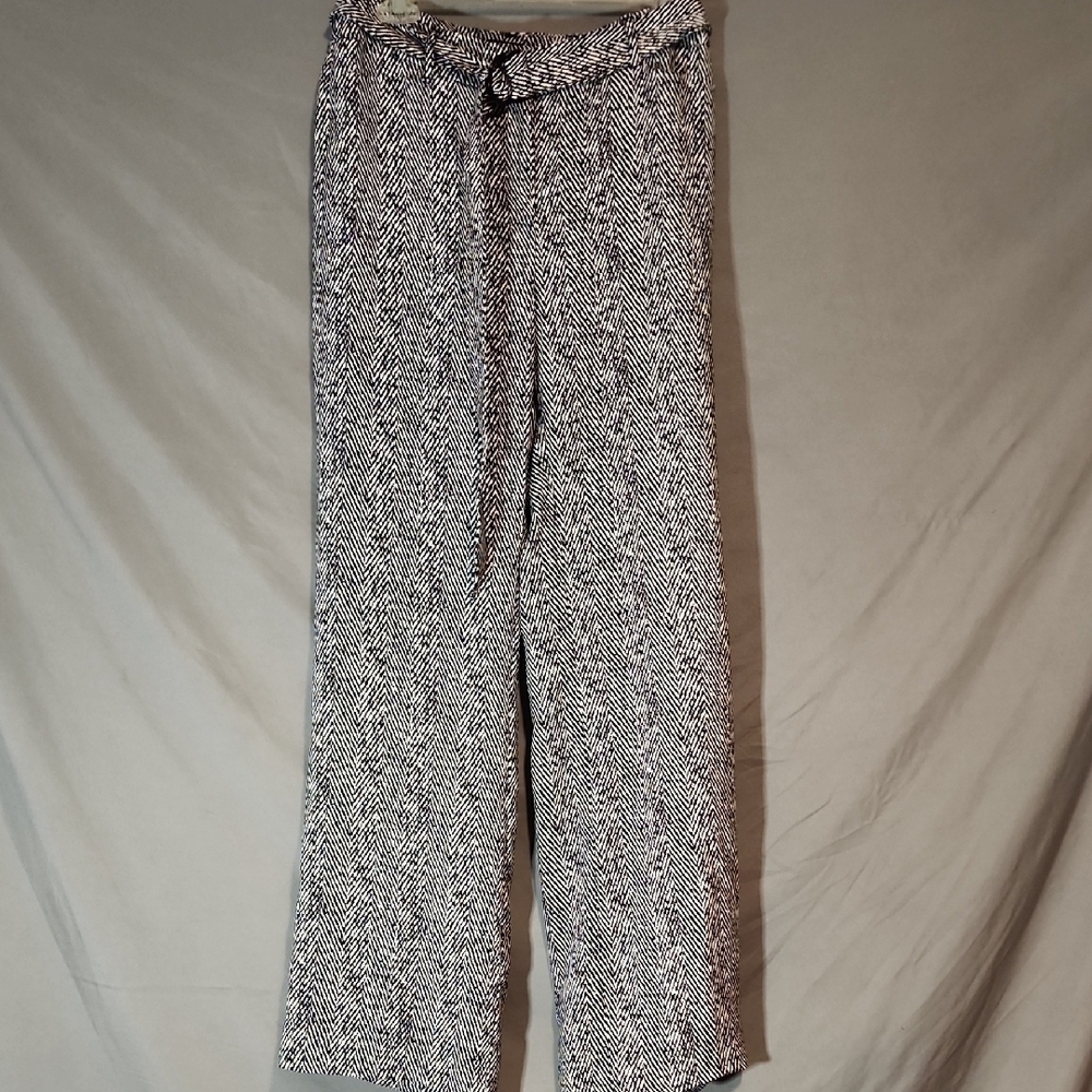 White House Black Market Monochrome Wide Leg Pants